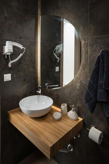 Minoas Suite The Sense Of Luxury イラクリオン エクステリア 写真